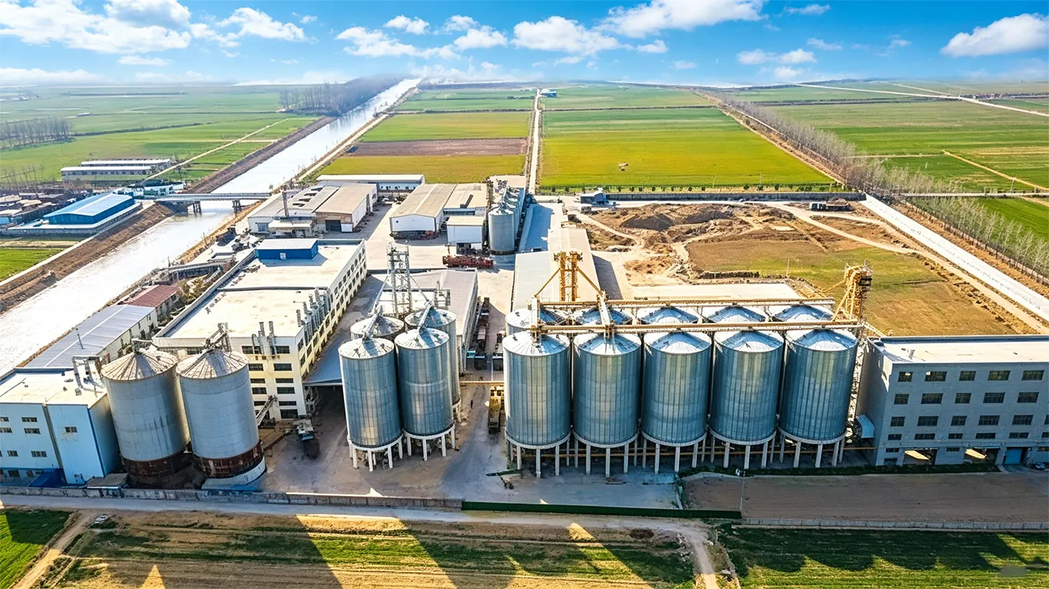 Hopper-Bottom Grain Bin